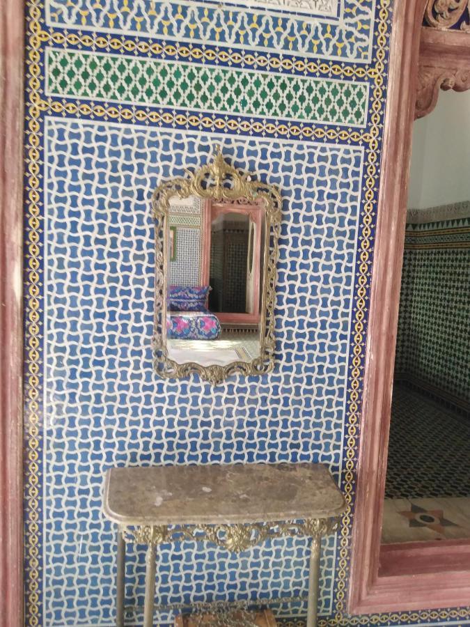 شقة In A Xviiie Palace *